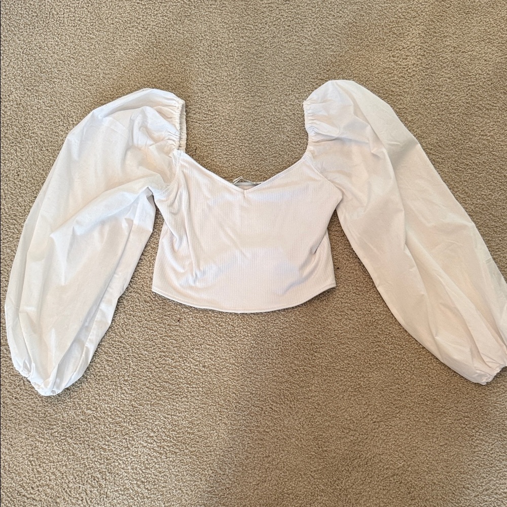 Abercrombie & Fitch White Puff Sleeve Crop Top